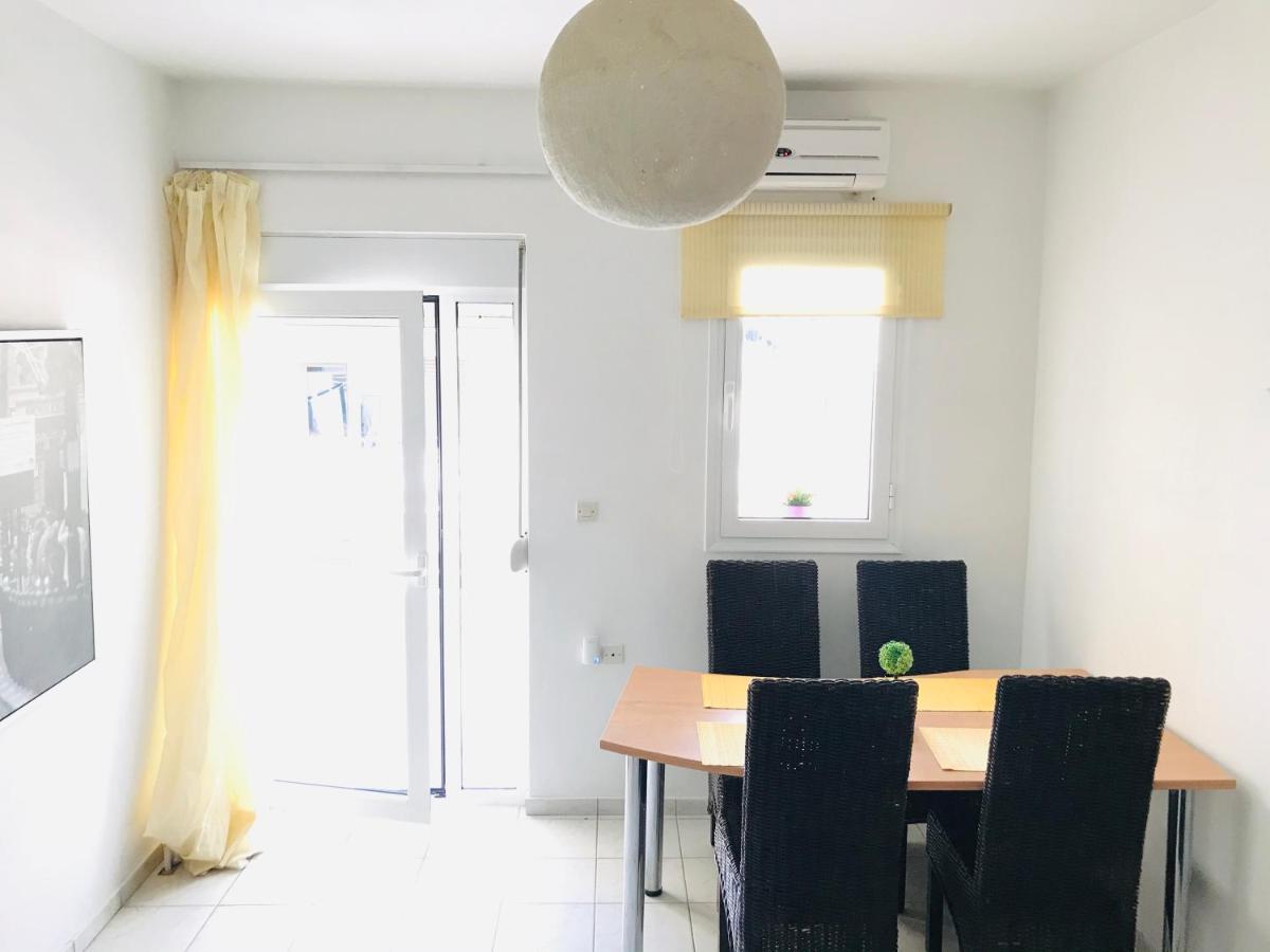 Korona Beach Apartments I Rethymno  Exterior photo